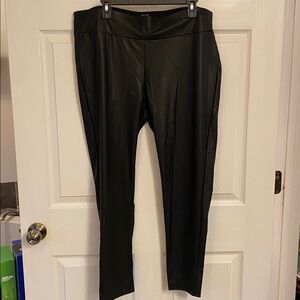Maze Black 2X leather leggings